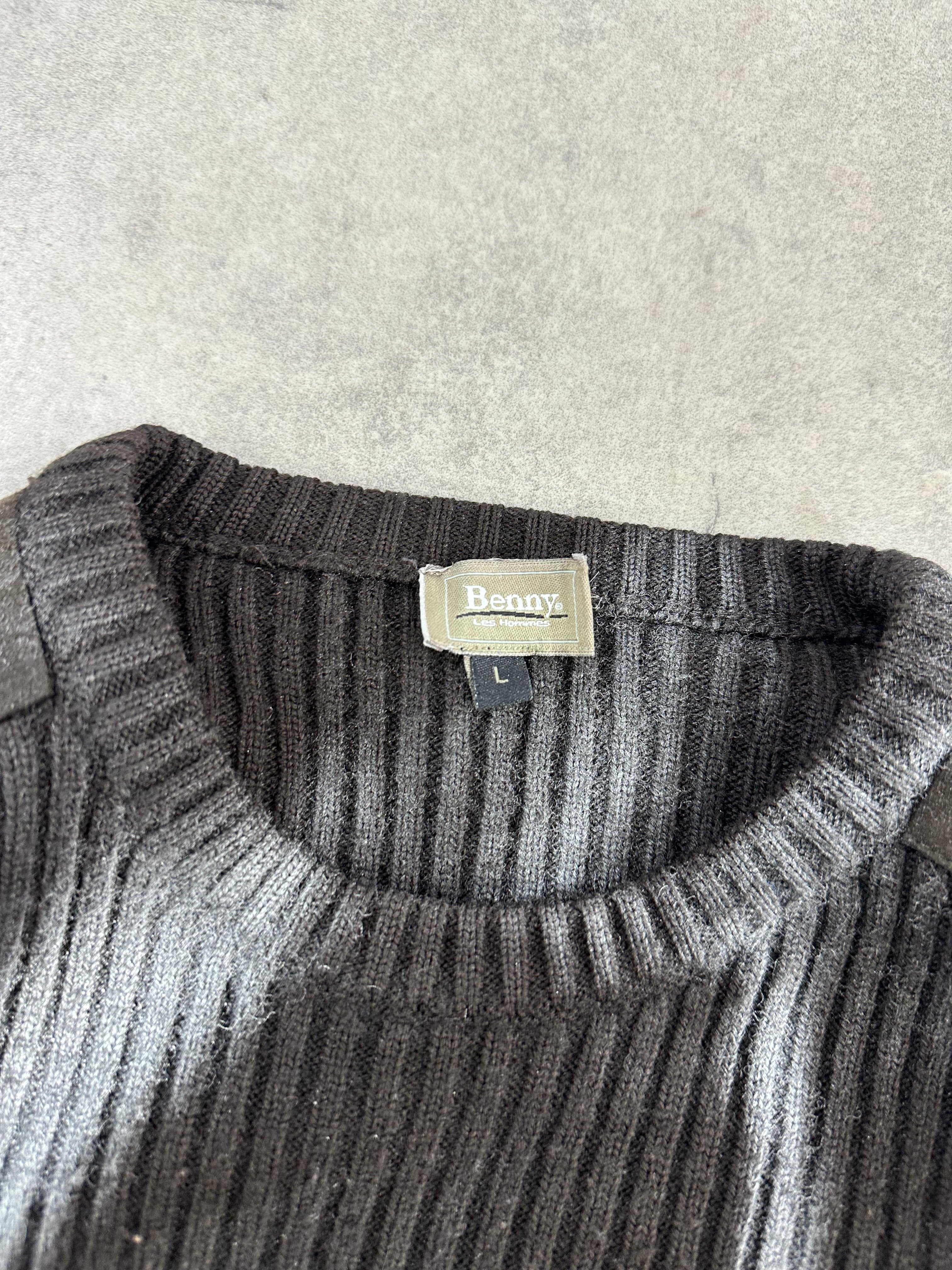 Vintage Knitted Y2k Sweater custom (L)