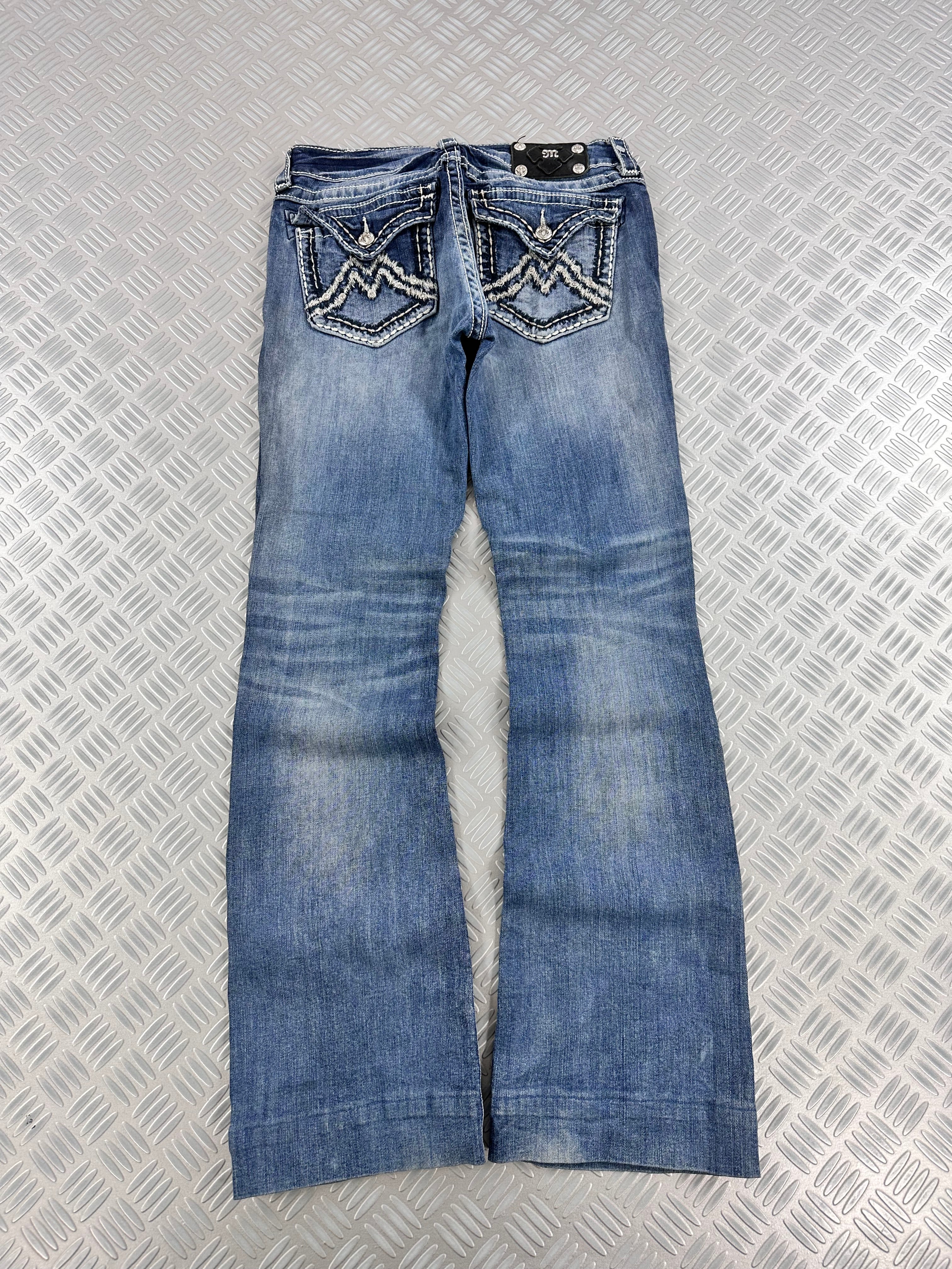 Missme flared low rise jeans 2000,s (M)