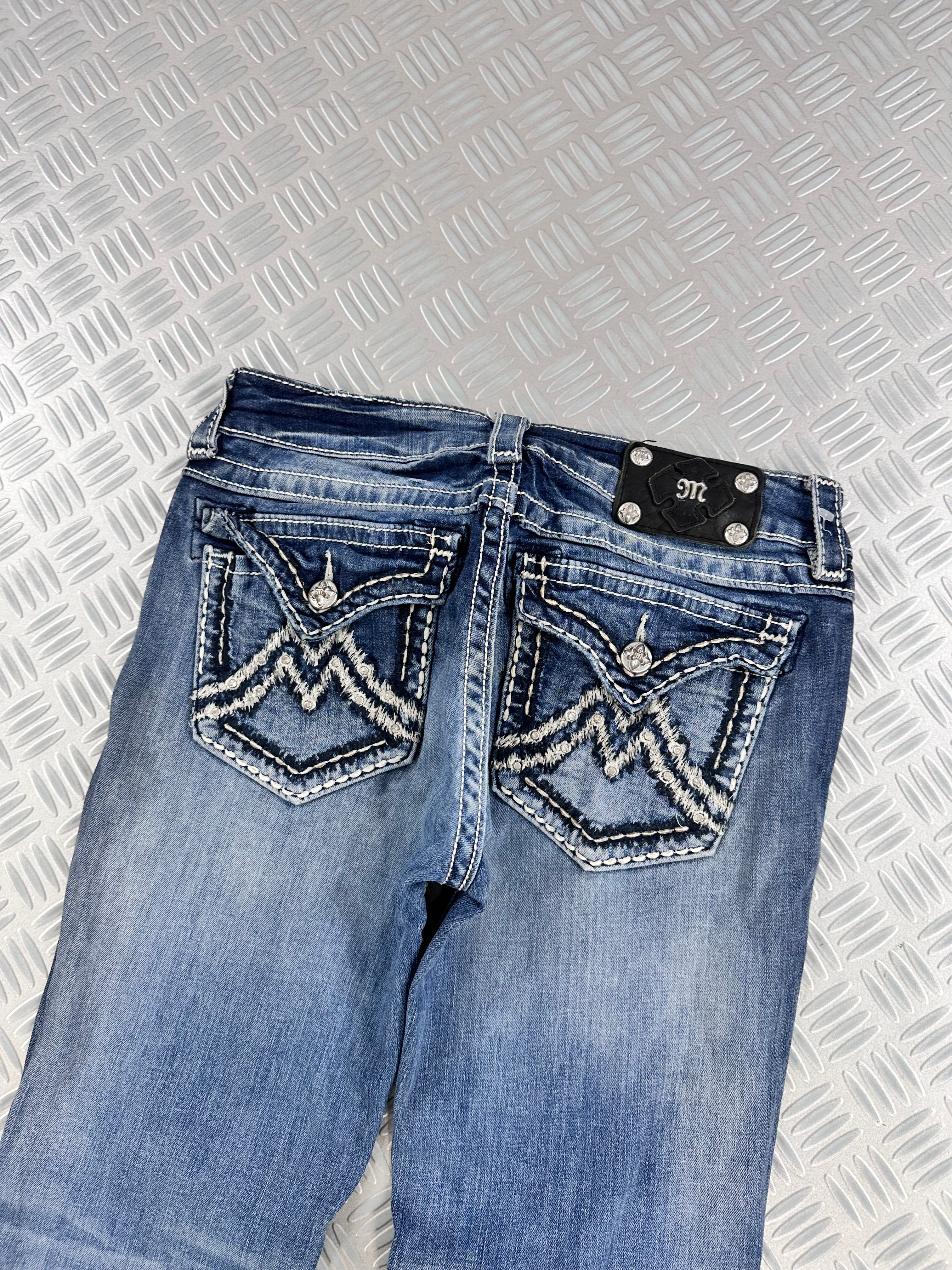 Missme flared low rise jeans 2000,s (M)