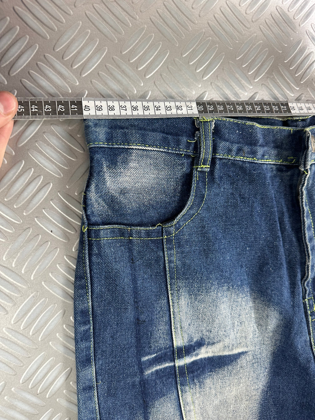 vintage y2k jeans spider embroidered 00's (M)