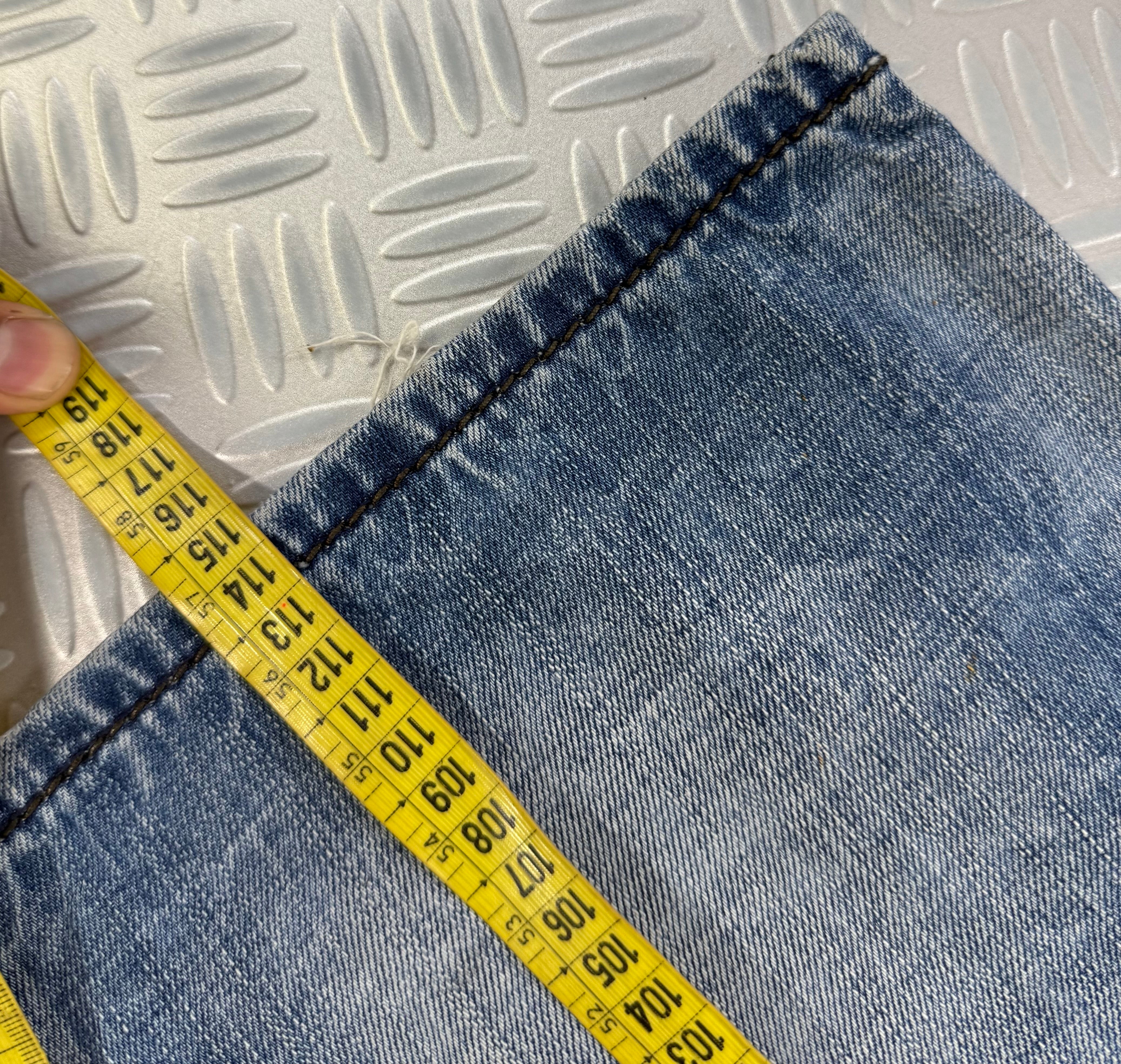 2000's artful dodger baggy jeans graphic XXL